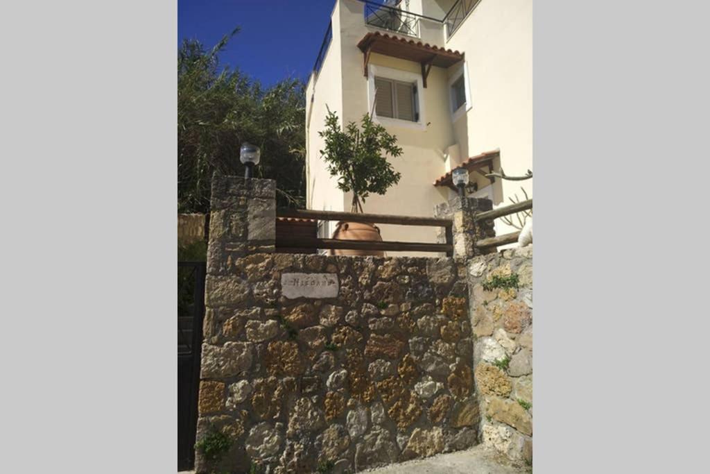 Nikolis Vacation House Vrisai Luaran gambar