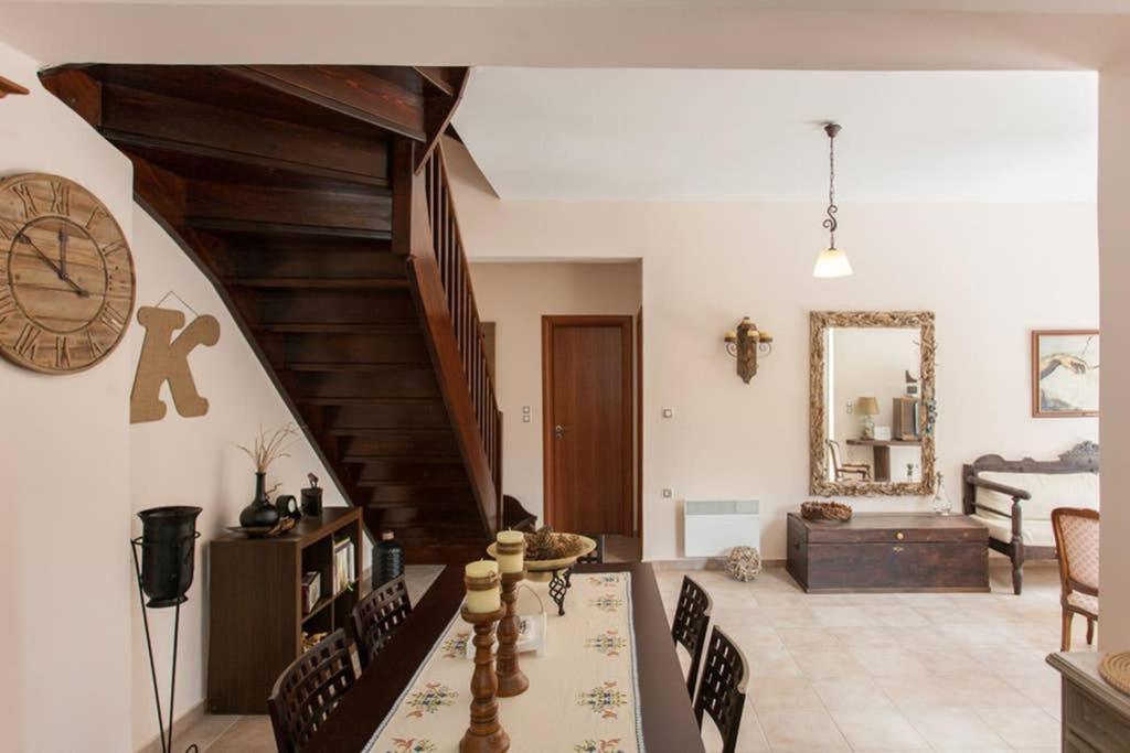 Nikolis Vacation House Vrisai Luaran gambar