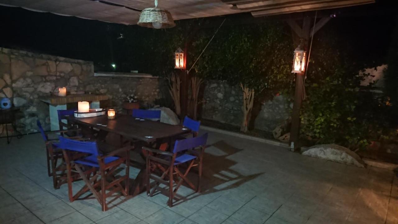 Nikolis Vacation House Vrisai Luaran gambar