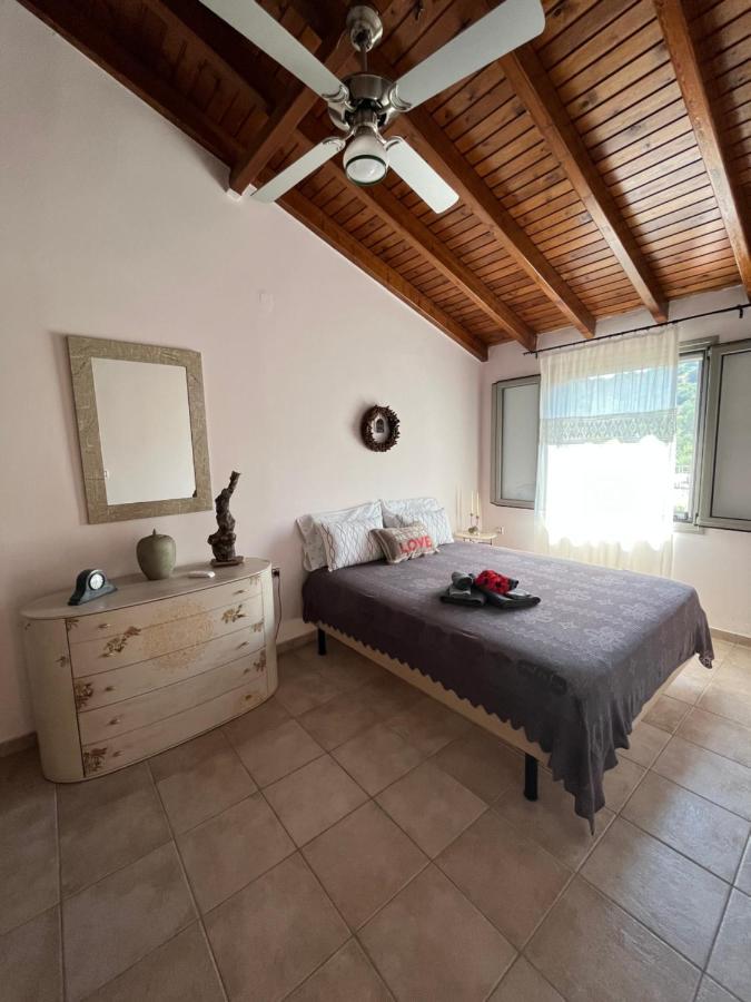 Nikolis Vacation House Vrisai Luaran gambar